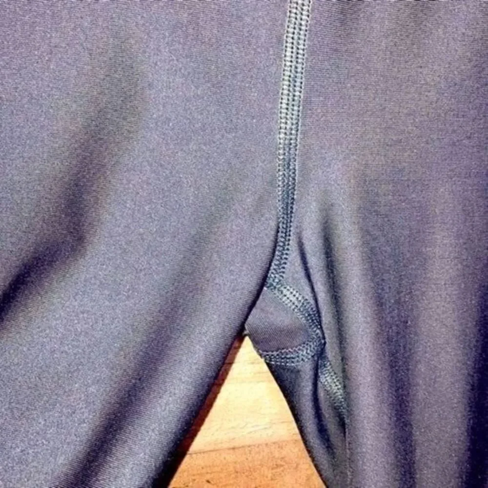 Under Armour Capris Woman’s Size M